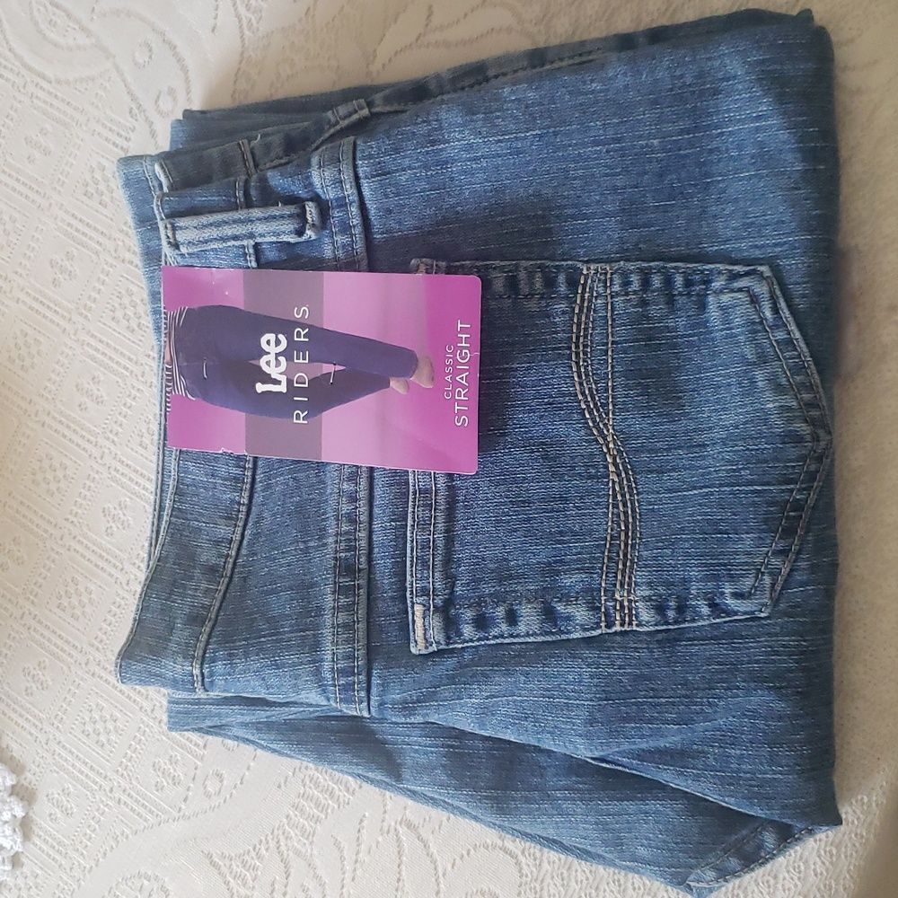 NWT Lee Riders Classic Straight Leg Jeans Sz 10P - Picture 2 of 10